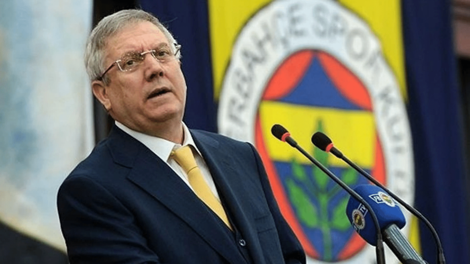 Aziz Yıldırım, başkan adaylığıyla ilgili toplantı yaptı