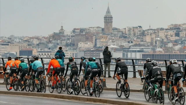 Tour Of İstanbul yarışları için pazar günü Kadıköy’de bazı yollar trafiğe kapatılacak