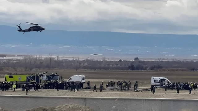 Isparta’da askeri helikopter düştü: 6 şehit