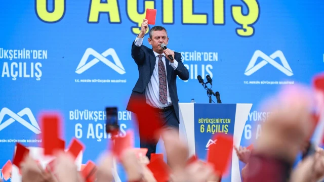 Kırmızı Kart popülizmi