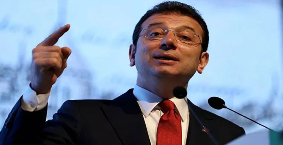 Heybedeki büyük turp çıktı