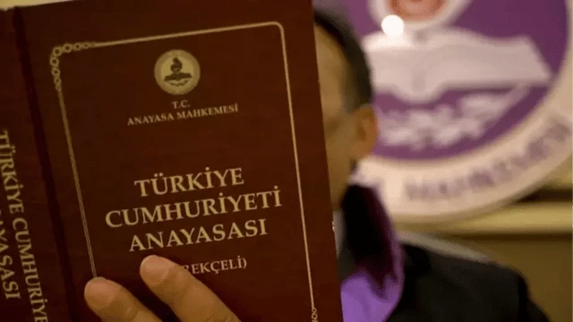 Ya çok uzun anayasa ya da temel (organik) yasa