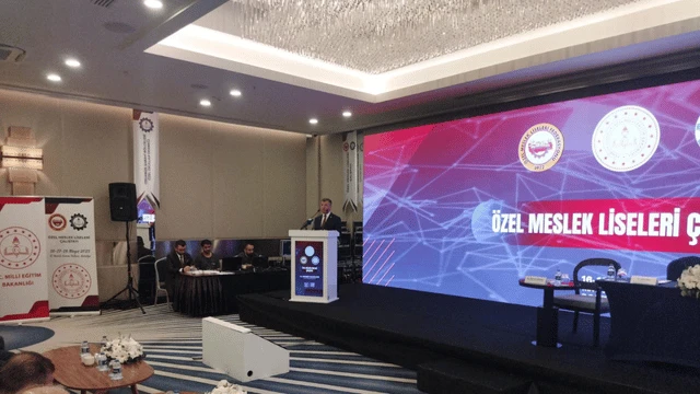 Yeni sanayi yüzyılında Türkiye’nin şansı: Meslek Liselerinden başlayan dönüşümle olur 