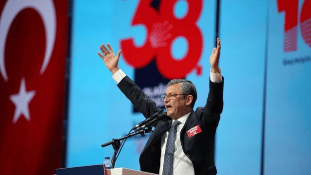 Durun, siz kardeşsiniz…
