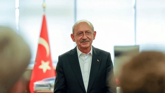 Genel başkanlık makamı ve siyasal terbiye üzerine