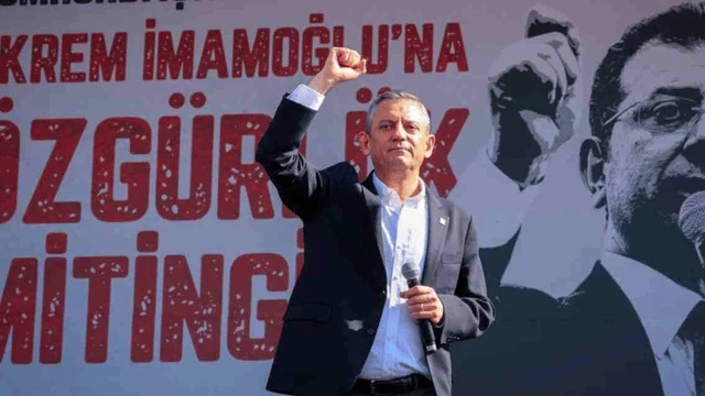 Özgür Özel CHP’de neyi değiştirdi?