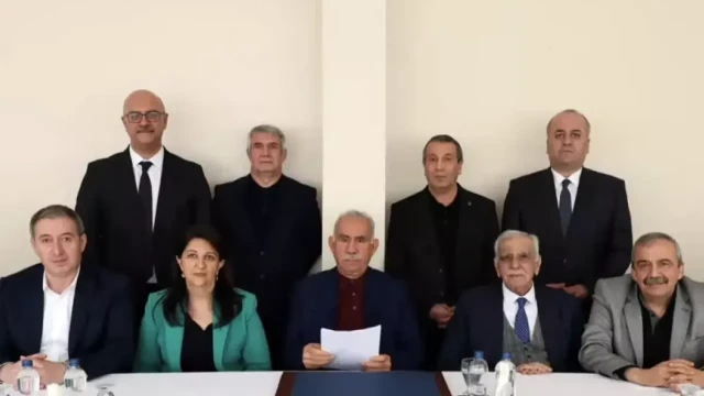 Silahlı direnişten silahsız direnişe: Öcalan’ın yeni toplum tasavvuru