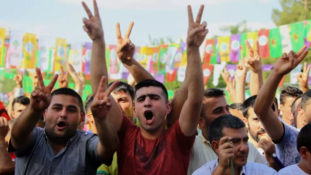 Yeni çözüm Süreci için üç parti imkânsızı başarabilmeli