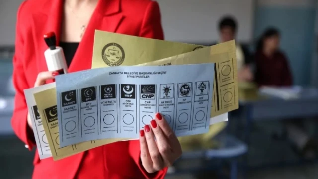 Ekonomi kötü, geçinemiyorum diyor Cumhur İttifakı’na oy veriyor…