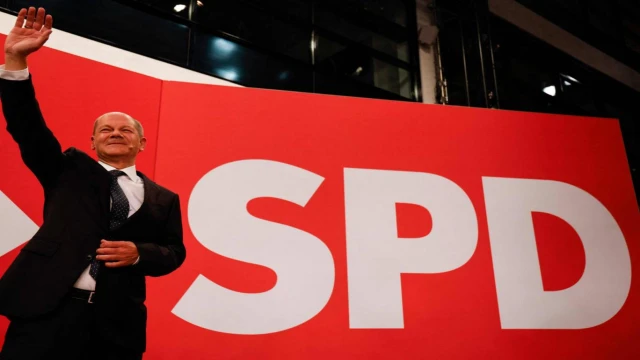 Almanya'da sosyal demokratların tarihsel gerileyişi ve politik kimlik bunalımı