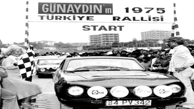 10 Kasım Ulu Önder Atatürk’e saygı duruşu ve 15 Kasım 45. İstanbul Rallisi