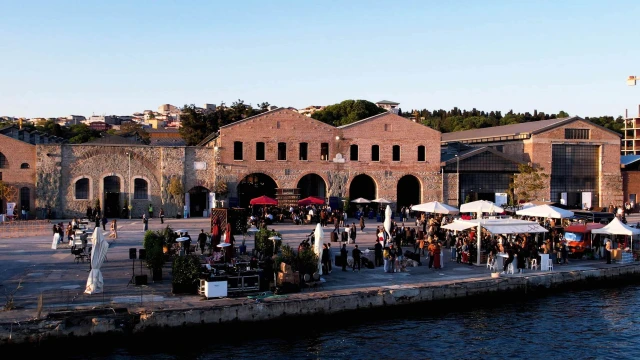 23 senelik AKP iktidarında sanat alanının siyaset ile olan temasına dair…