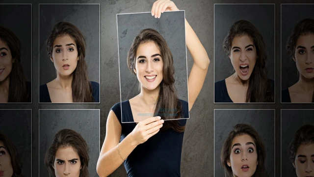 Türk siyasetinde semboller, jestler ve mimikler