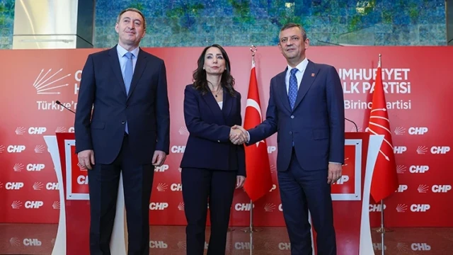 CHP ve DEM ilişkileri, CHP’nin süreçte el yükseltmesi