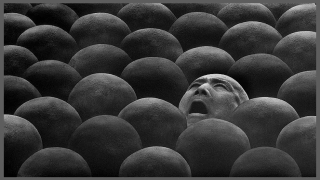 Haritaya sığmayan figürler: Mekânsızlaştırılan siyaset