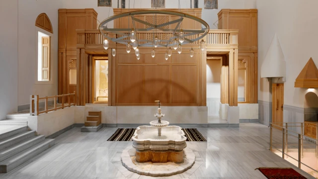 Zeyrek Çinili Hamam