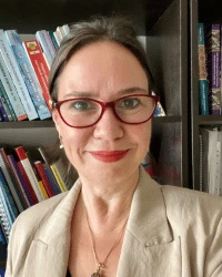 Asya Banu Babaoğlu