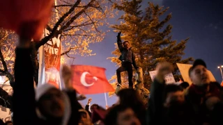 Dünyada yalnız olmadığımızı unutmamalıyız