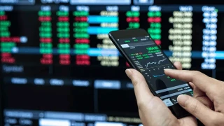 Finansal piyasalarda risk ve belirsizliğin etkileri