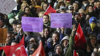 Gençleri serbest bırakın