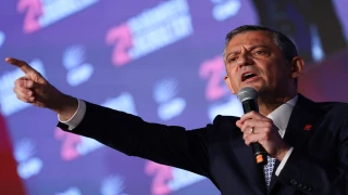 Özel neden “Türkiye Demokratları” diyemiyor?